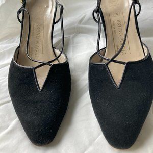 Sexy Bruno Magli Slingbacks